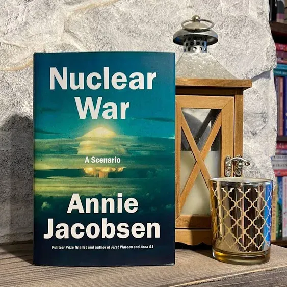 Nuclear War: A Scenario [Book]