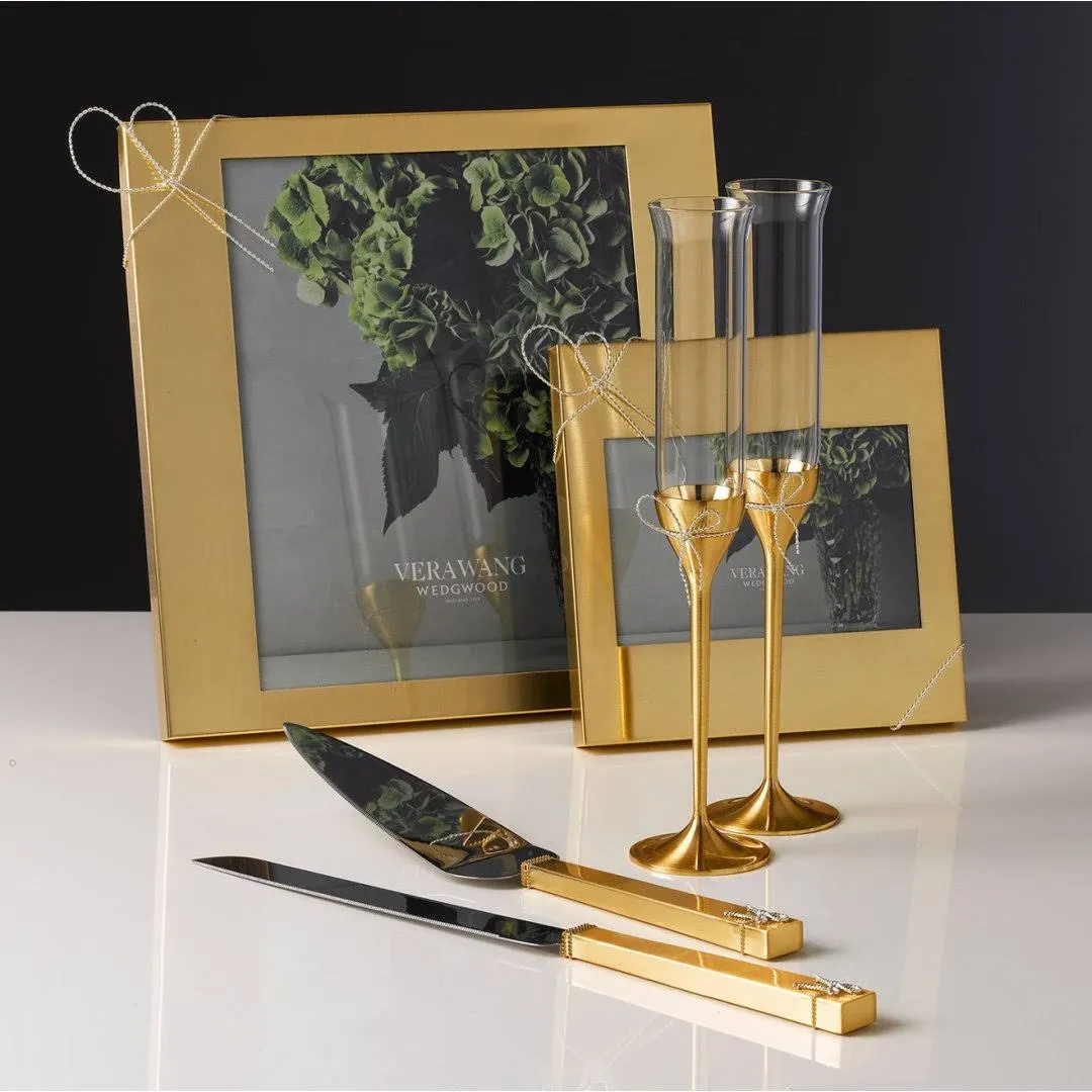 Wedgwood Vera Wang Love Knots Knife & Server Gold