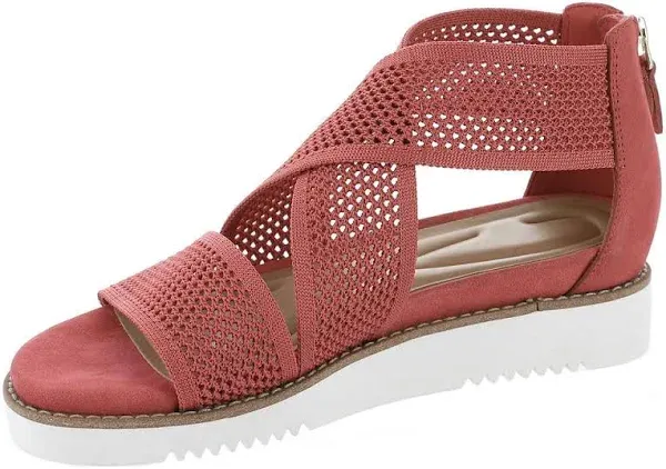 Easy Spirit Womens Wander Flat Sandals