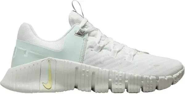 Nike Women's Free Metcon 5