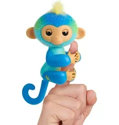 Fingerlings Interactive Baby Monkey Reacts to Touch New C2