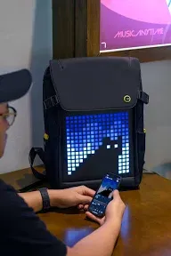 Divoom Pixoo Smart LED Backpack M - Black