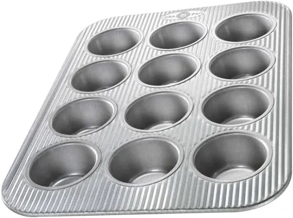 Bakeware Muffin Pan, 12-Well, Aluminized Steel