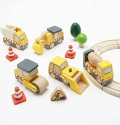 Le Toy Van Wooden Construction Vehicles Set