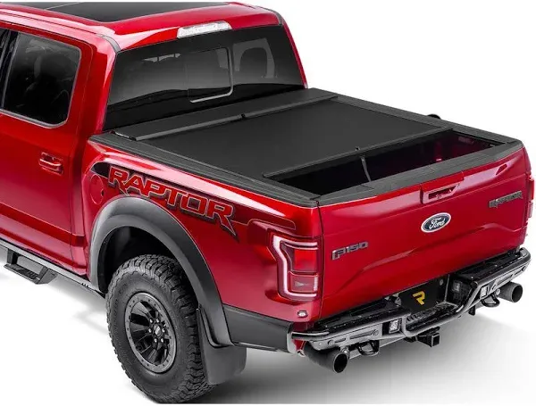 Roll-N-Lock LG261M M-Series Tonneau Cover