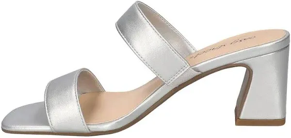 Easy Street Women's Clovelle Heeled Sandal