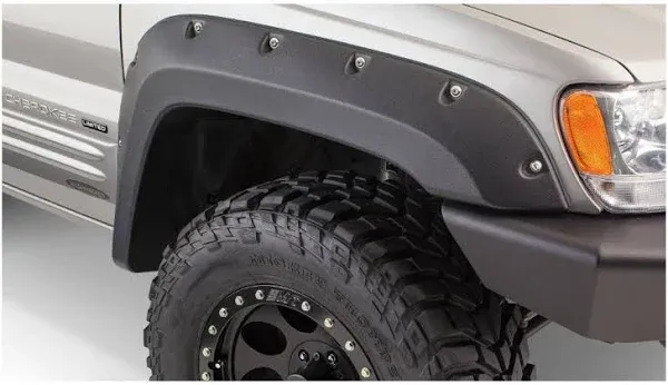 Bushwacker 99-04 Jeep Grand Cherokee Cutout Style Flares 2pc - Black