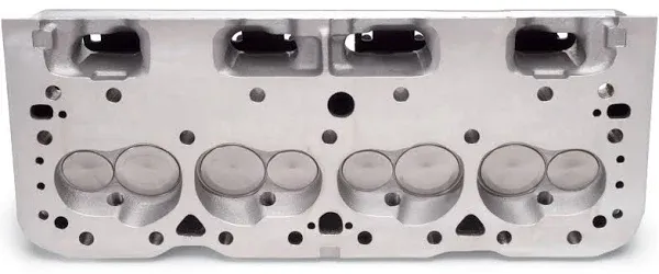 Edelbrock Performer Cylinder Head