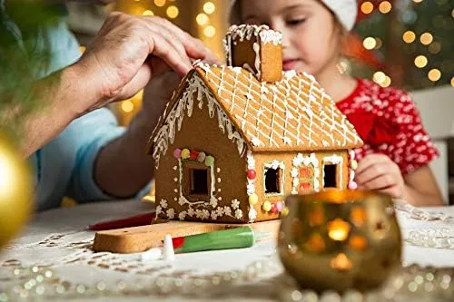 Fox Run Gingerbread House Bake Set