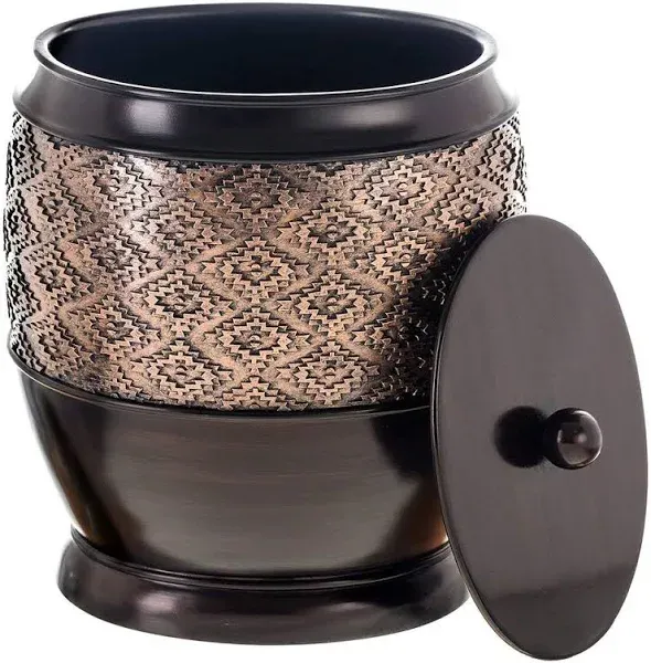 Creative Scents Dublin Small Trash Can with Lid