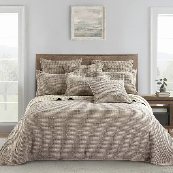 Levtex Home Mills Waffle Quilt Set, Blush, Full/Queen