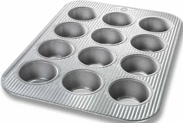 USA Pan Bakeware Cupcake and Muffin Pan