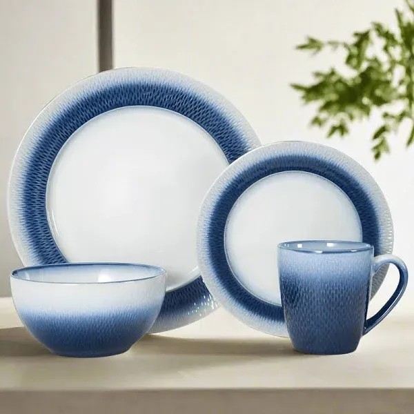 Pfaltzgraff 16-Piece Eclipse Dinnerware Set - Blue