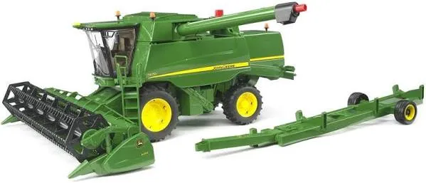 John Deere Combine Harvester T670i