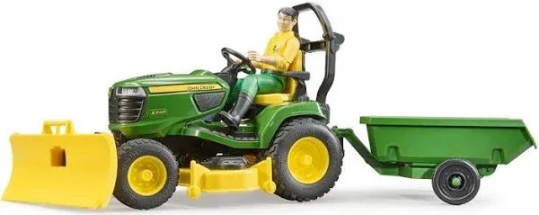 John Deere Lawn Tractor with Trailer and Figure