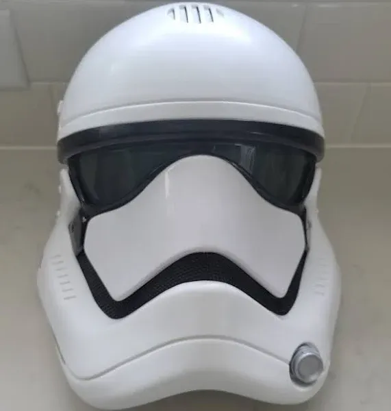 Disney Star Wars First Order Stormtrooper Helmet Voice Changer 2014 Adult Size