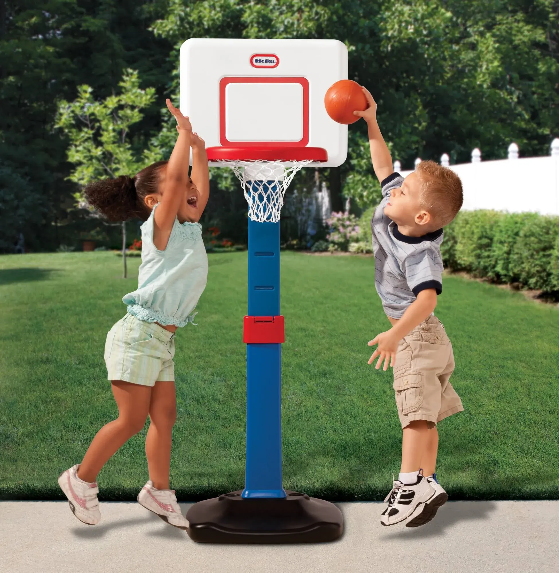 Little Tikes TotSports Easy Score Basketball Set