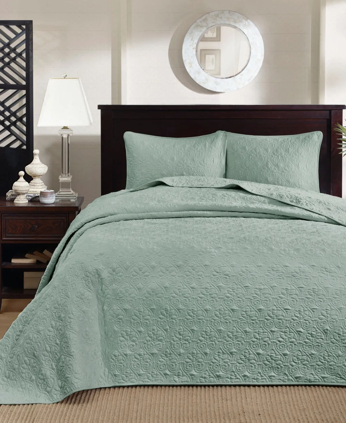 Madison Park Quebec Reversible Bedspread Set Twin