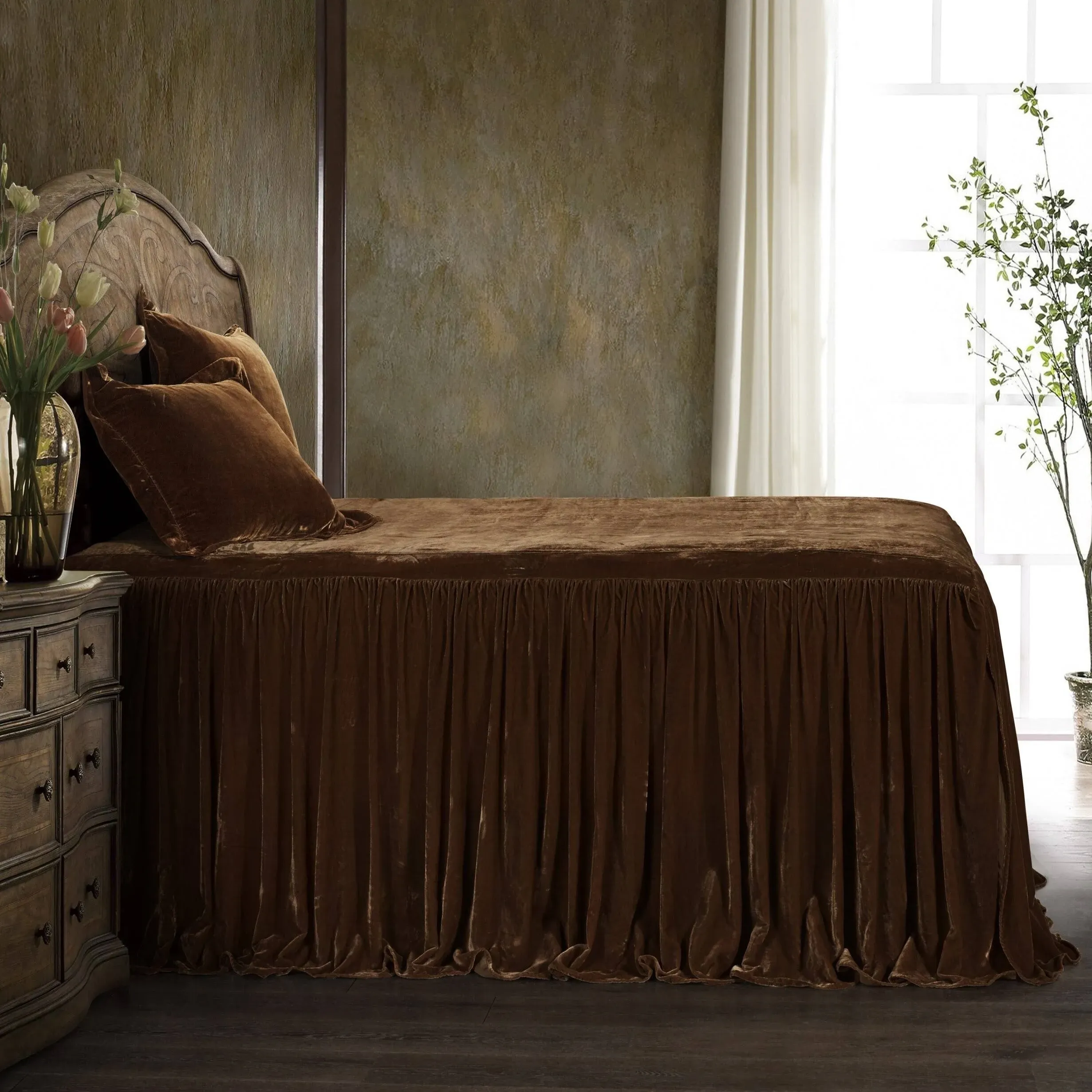 STELLA FAUX SILK VELVET BEDSPREAD SET in COPPER BROWN, KING