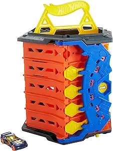 Hot Wheels Roll Out Raceway Track Set, Storage Bucket Unrolls into 5-Lane Racetrack for Multi-Car Play, Connects to Other Sets, with 1 1:64 Car, for Kids 4 Years & Up