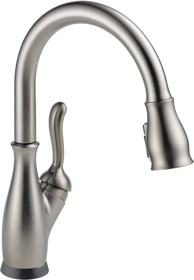 Delta Leland Spotshield Stainless Single Handle Pull-down Kitchen Faucet with Deck Plate