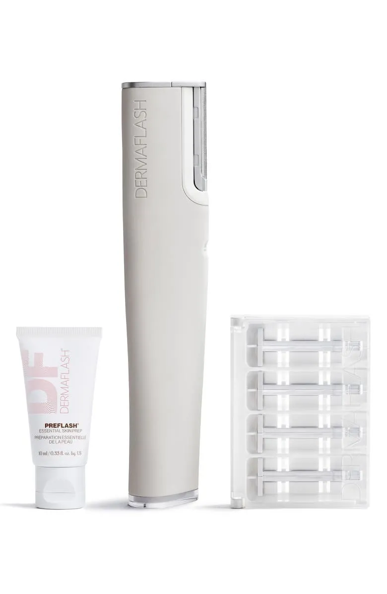 DERMAFLASH LUXE+ Peach Fuzz Removal Sonic Dermaplaning