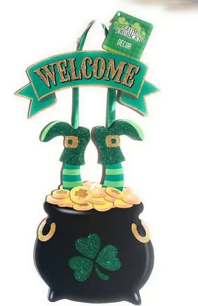 Greenbrier St Patrick's Day Decorations Wall Sign Hanging Door Decor Happy St ...