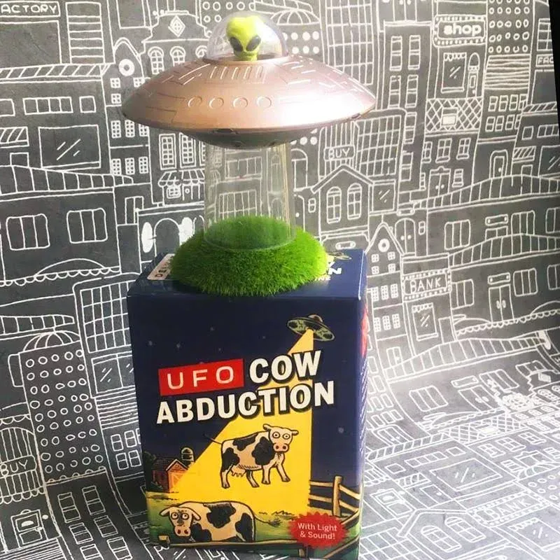 UFO Cow Abduction: Beam Up Your Bovine (With Light and Sound!) [Book]