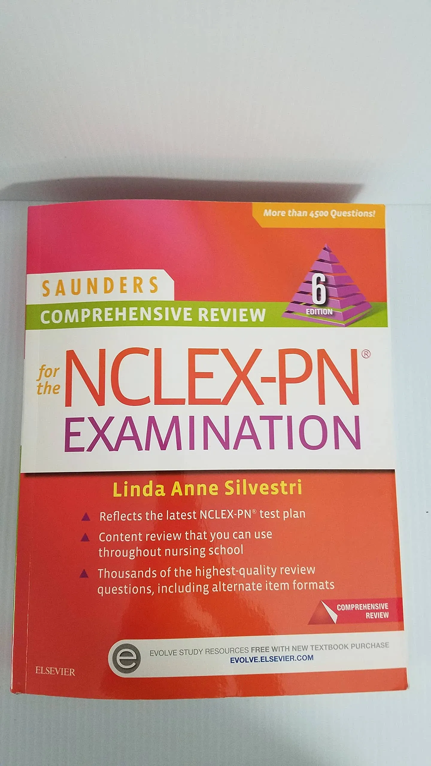 Saunders Comprehensive Review for the NCLEX-PN® Examination by Linda Anne Silves