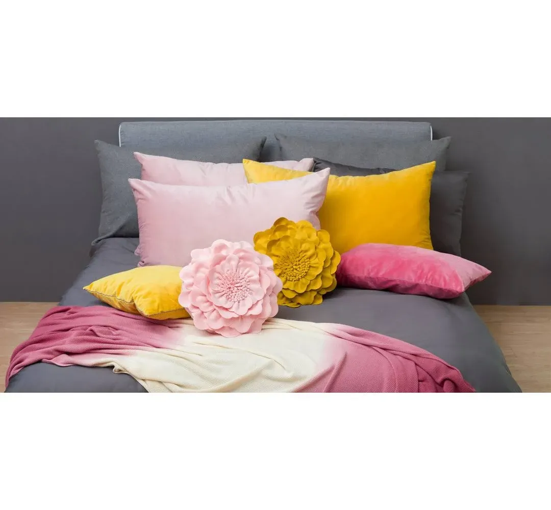 3D Floral Throw Pillow Floral Throw Pillow JWH Color: Pink