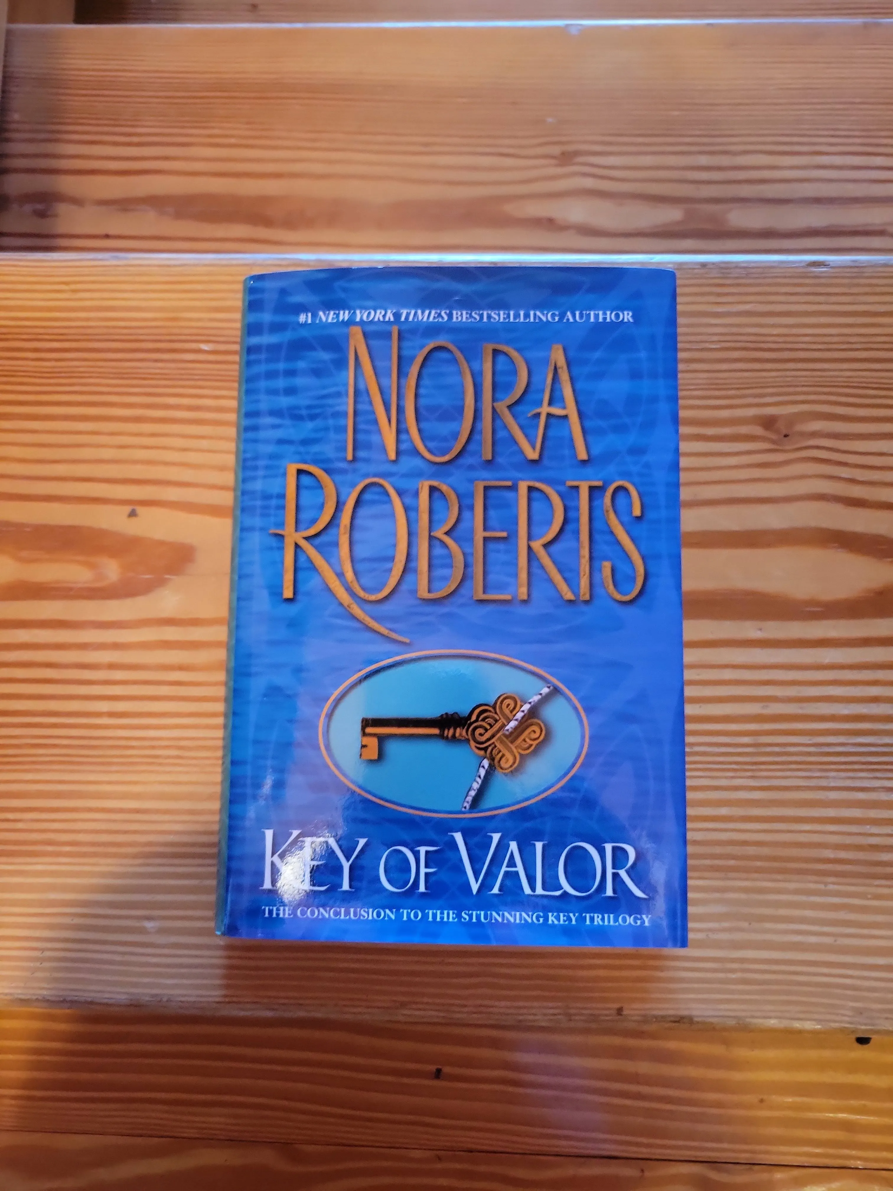 Key of Valor [Book]