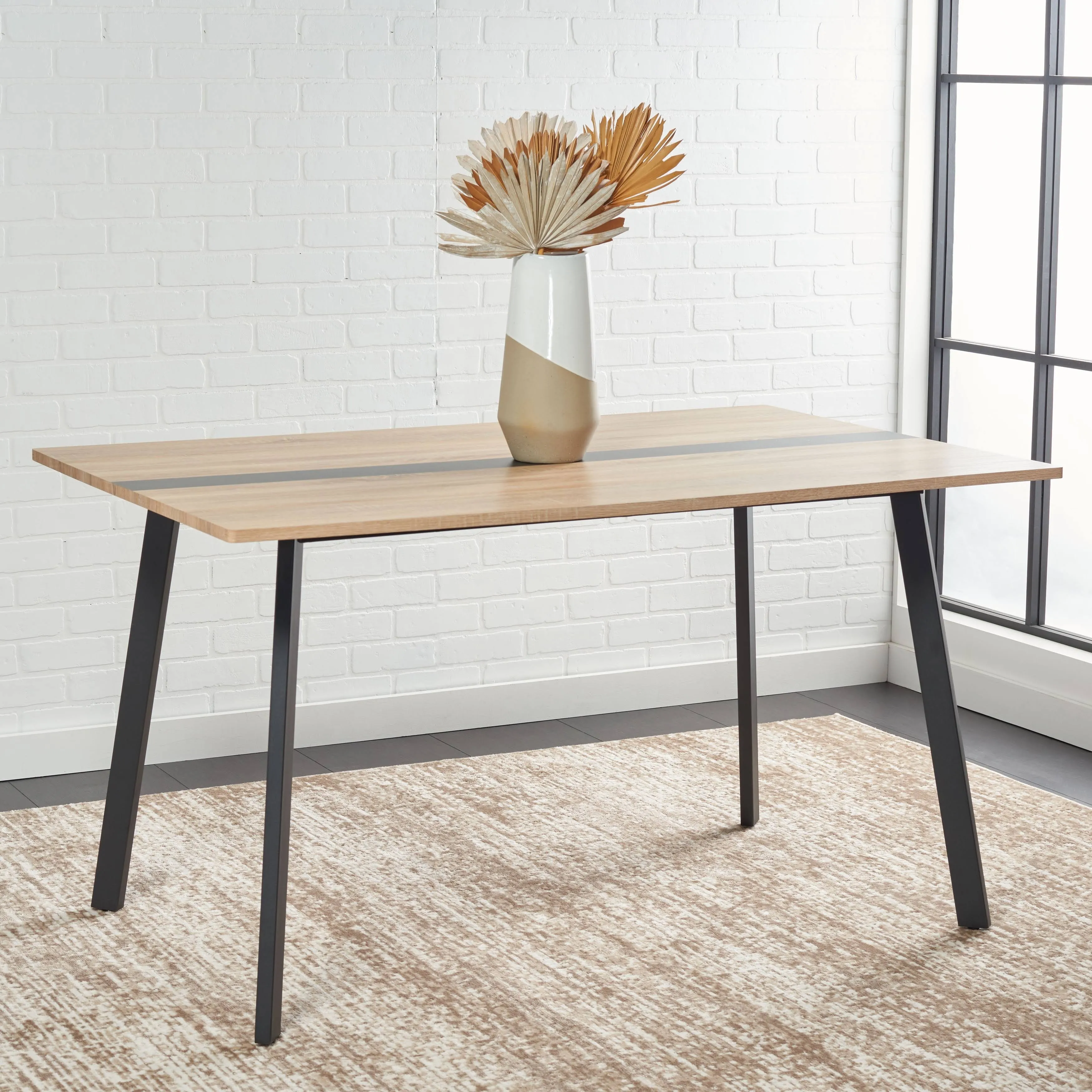 Safavieh Leith Dining Table - Natural / Black